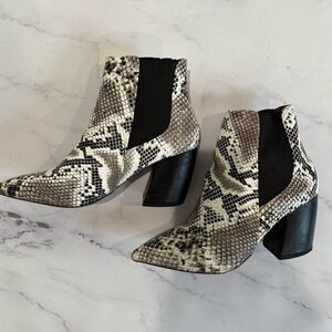 Snake Booties 